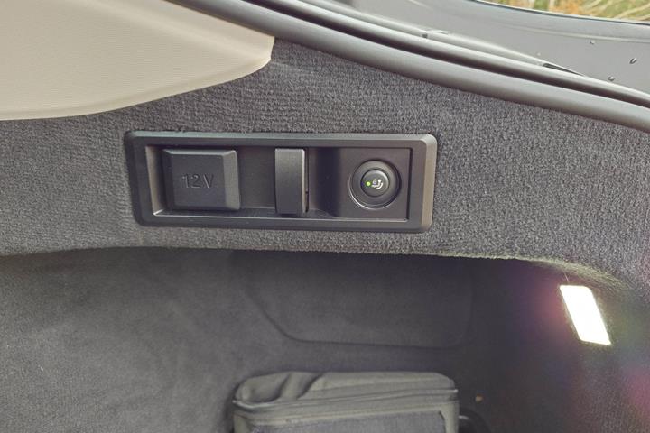 Sort BMW i4 fra 2023