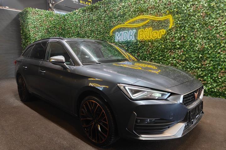 undefined Seat Leon fra 2021 set udefra