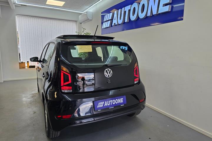 Sort VW UP! fra 2019
