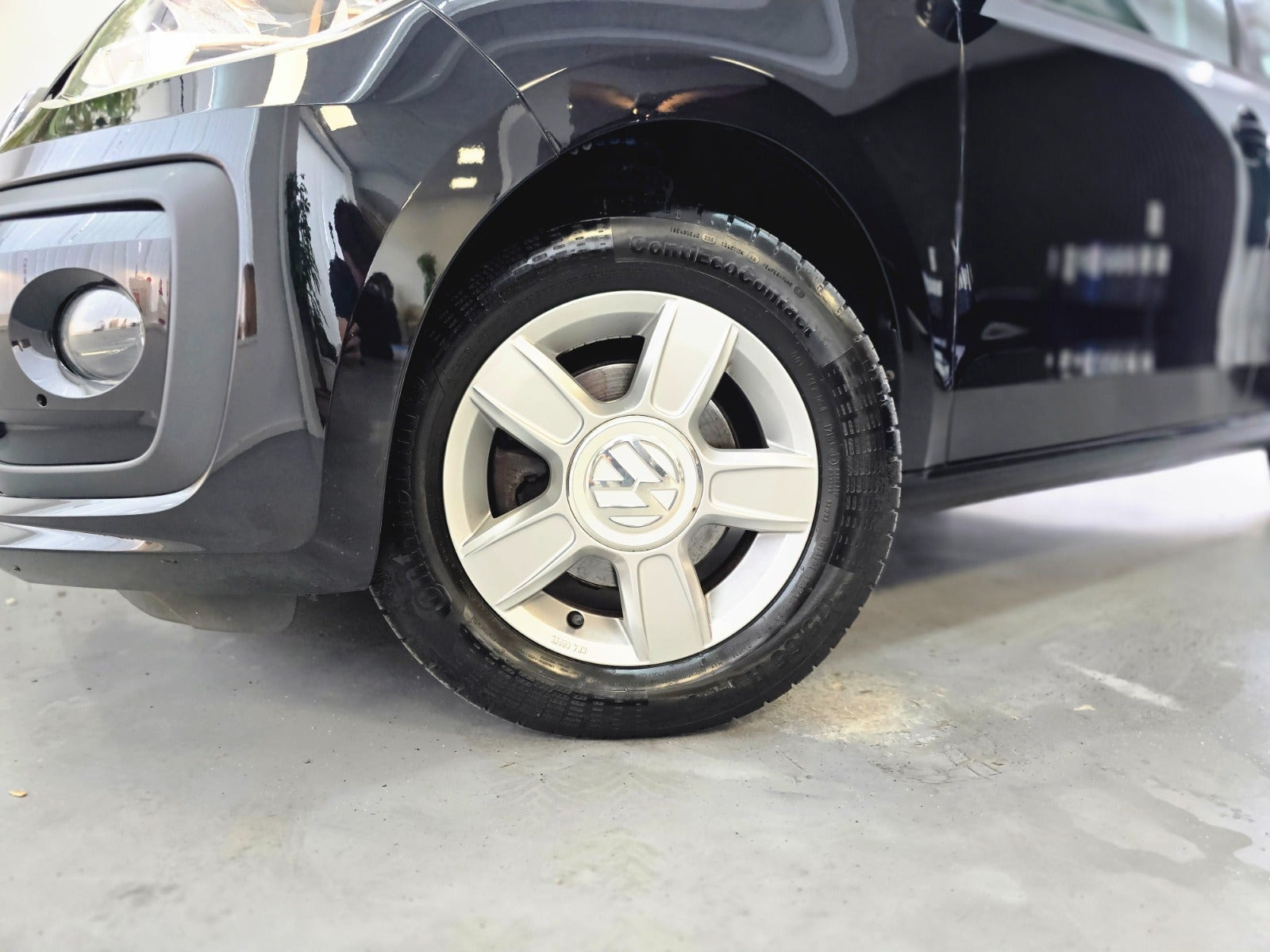 Sort VW UP! fra 2019