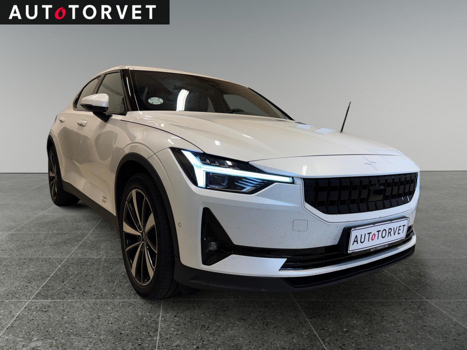 Hvid Polestar 2 fra 2022