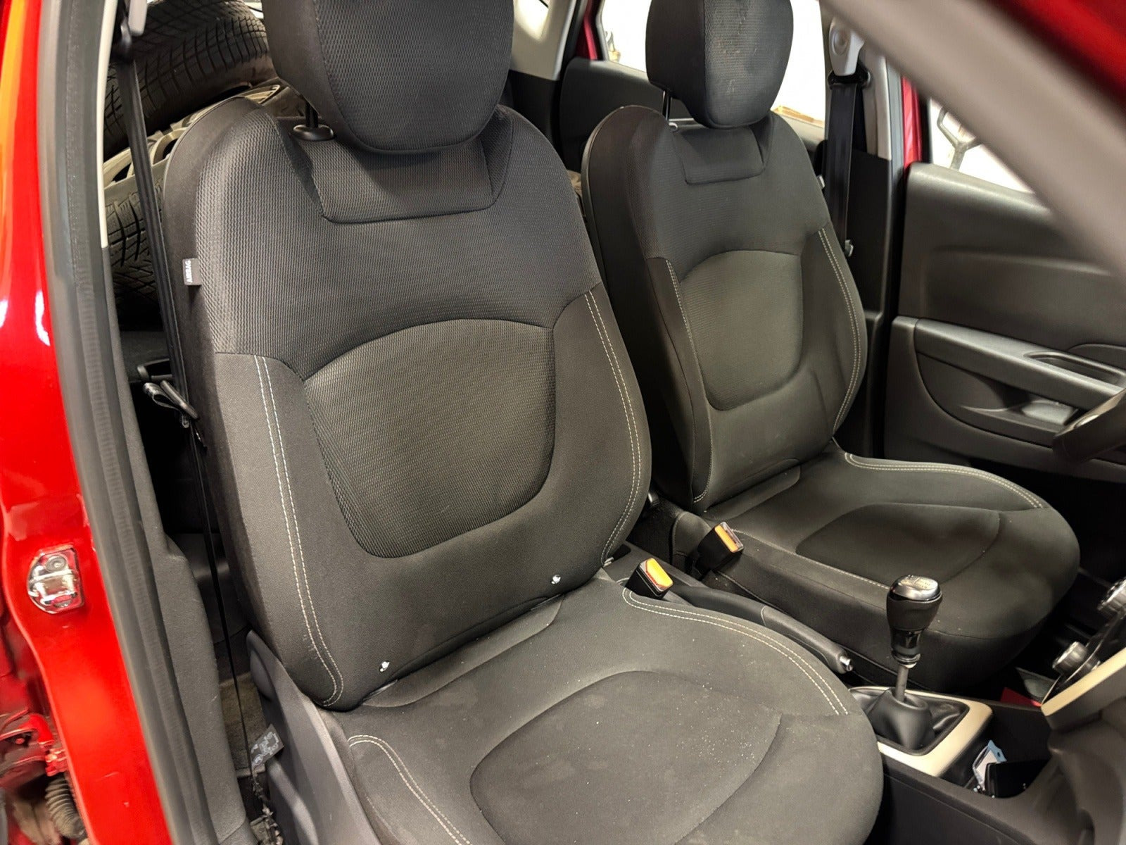 Rød Renault Captur fra 2018