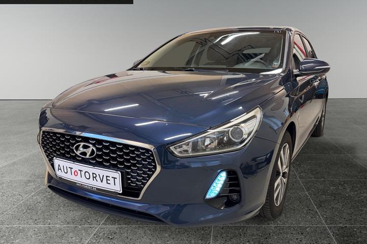 Blå Hyundai i30 fra 2017