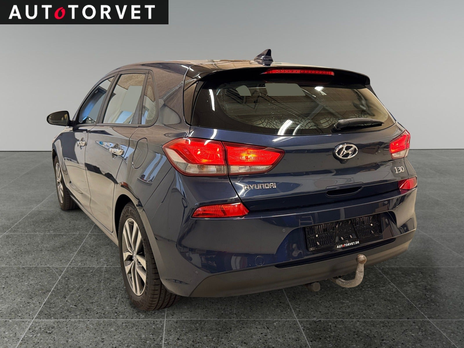 Blå Hyundai i30 fra 2017