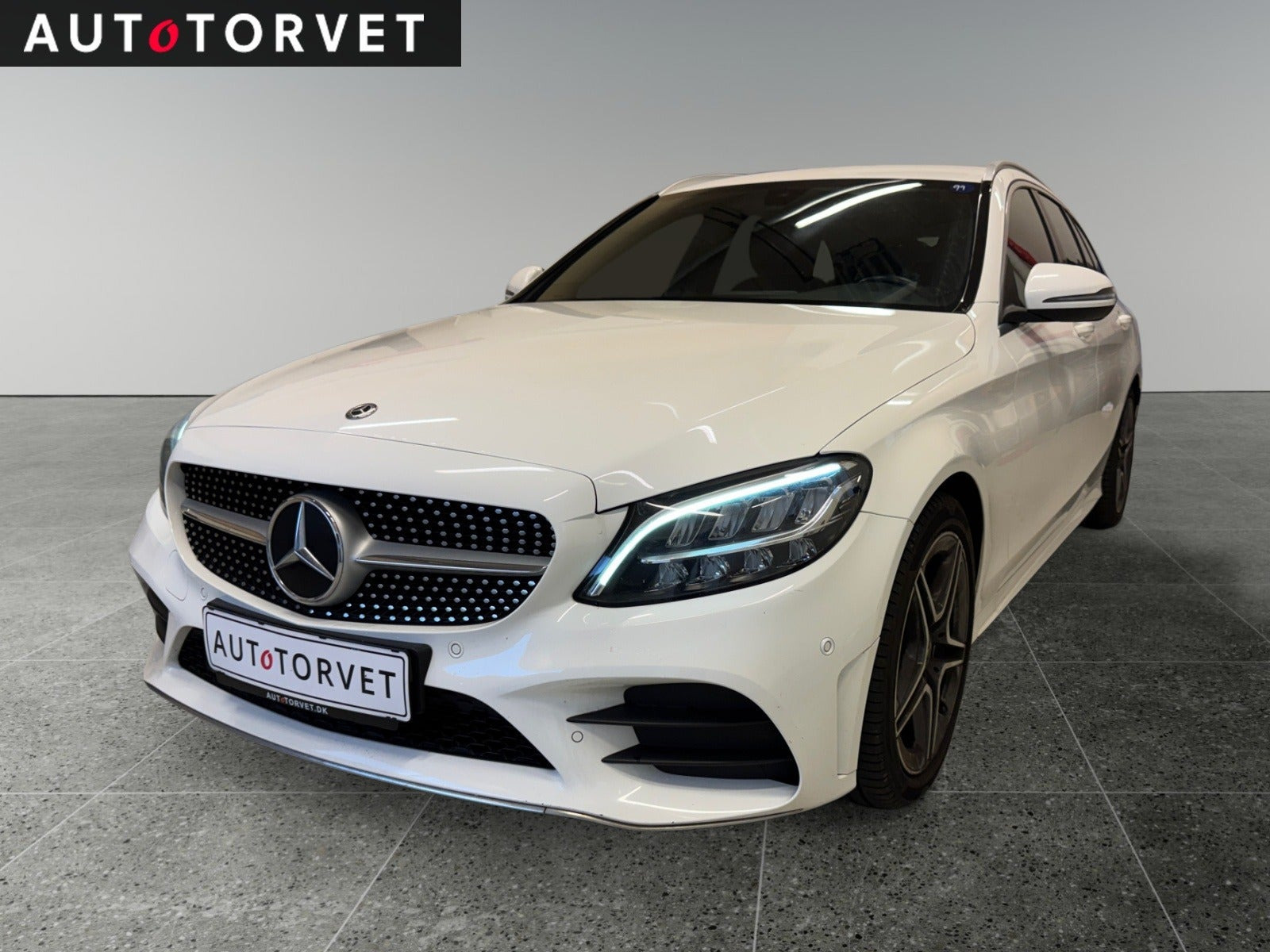 Mercedes C220 d 2,0 AMG Line stc. aut.
