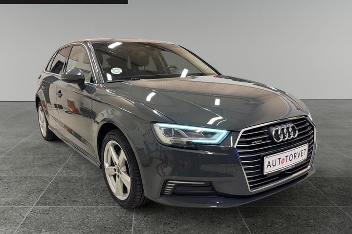 Grå Audi A3 fra 2020