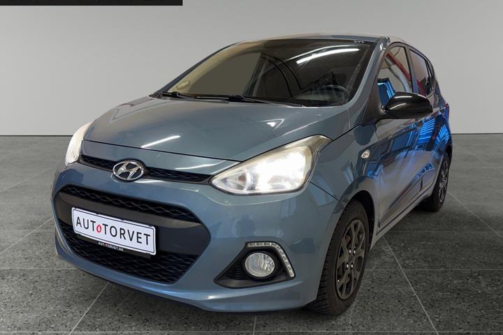 Blå Hyundai i10 fra 2016