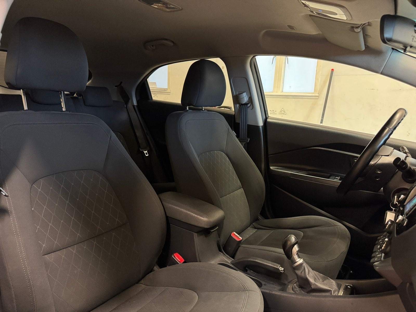 Sort Kia Rio fra 2016