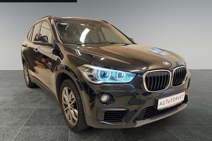 Sort BMW X1 fra 2019