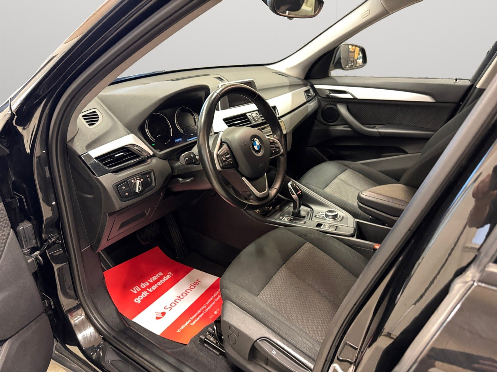 Sort BMW X1 fra 2019