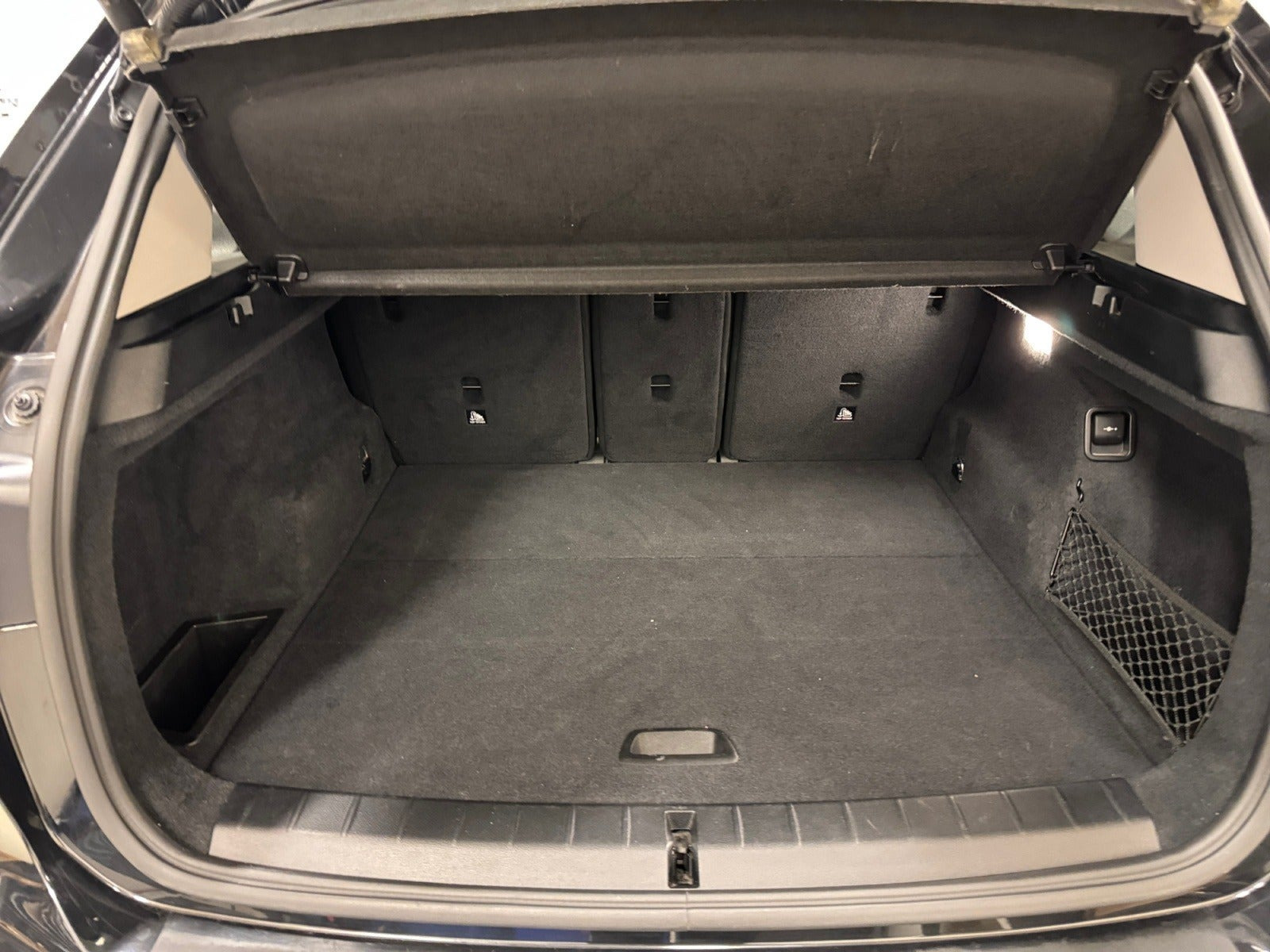 Sort BMW X1 fra 2019