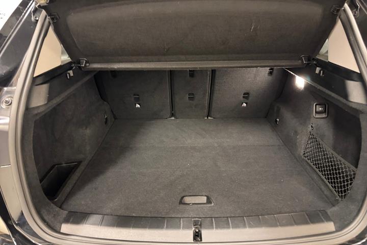 Sort BMW X1 fra 2019
