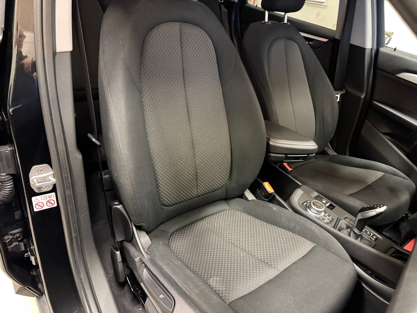 Sort BMW X1 fra 2019