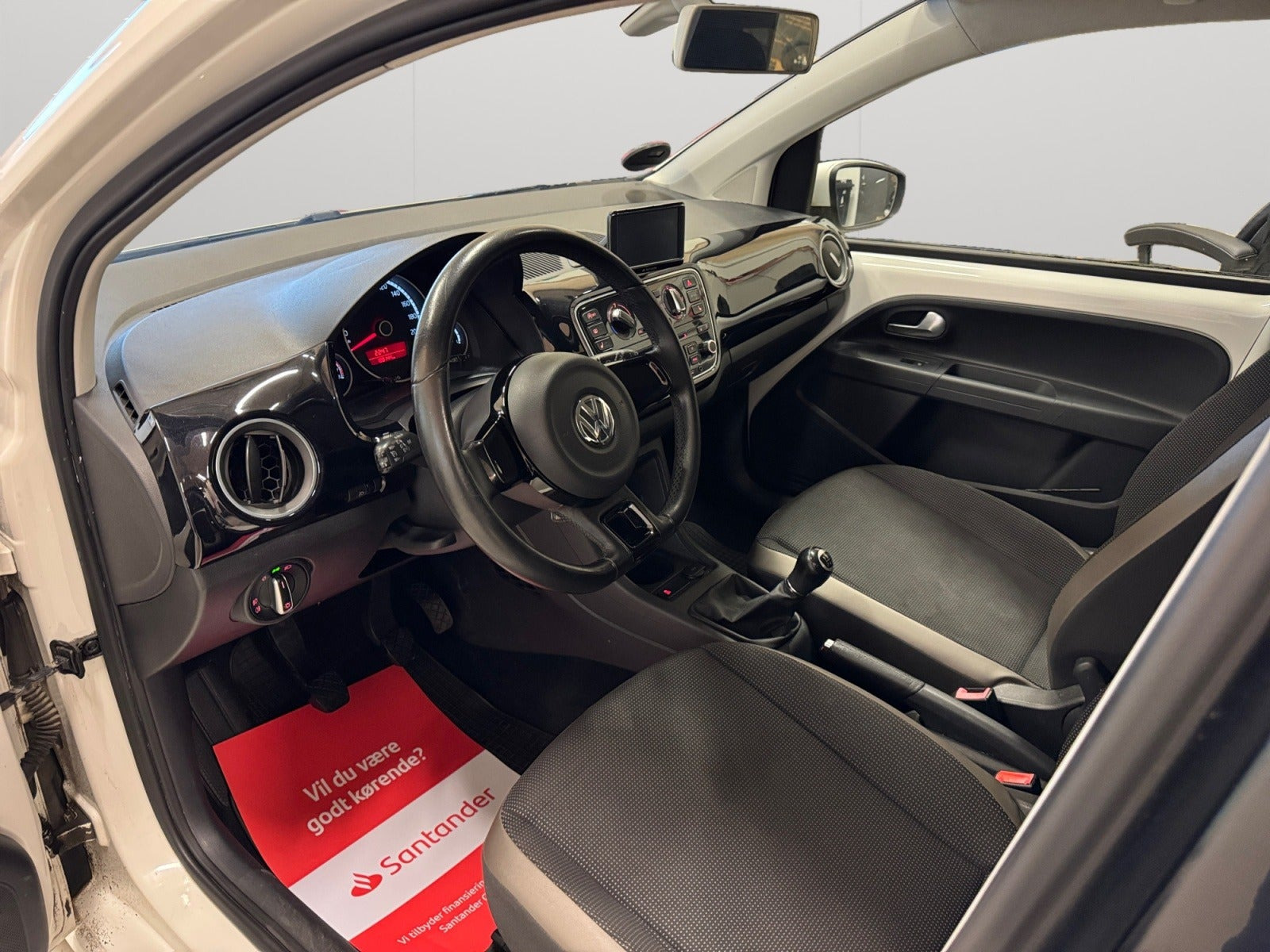 Hvid VW UP! fra 2013
