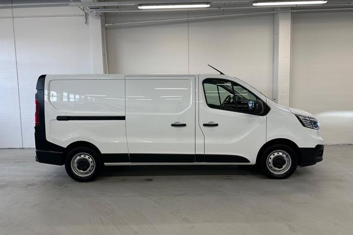 Hvid Renault Trafic fra 2025
