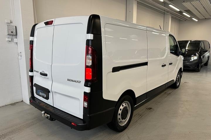 Hvid Renault Trafic fra 2025