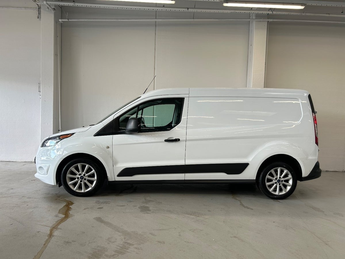 Hvid Ford Transit Connect fra 2017
