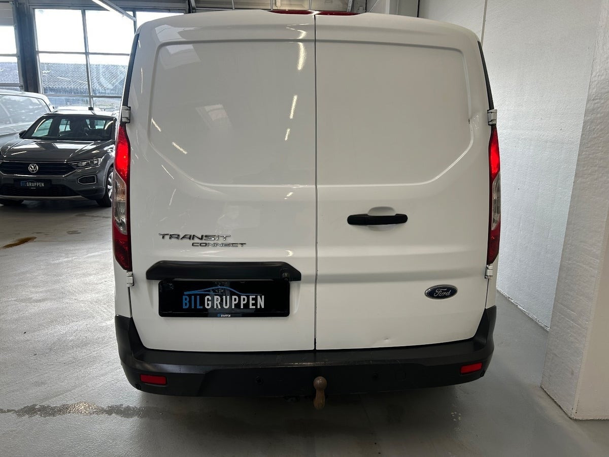 Hvid Ford Transit Connect fra 2017