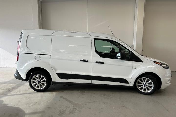 Hvid Ford Transit Connect fra 2017