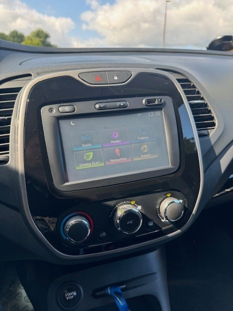Sort Renault Captur fra 2017