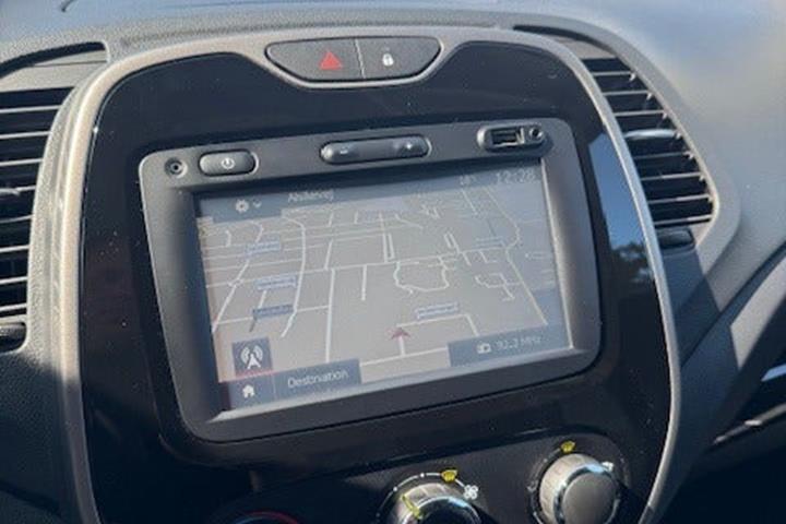 Sort Renault Captur fra 2017