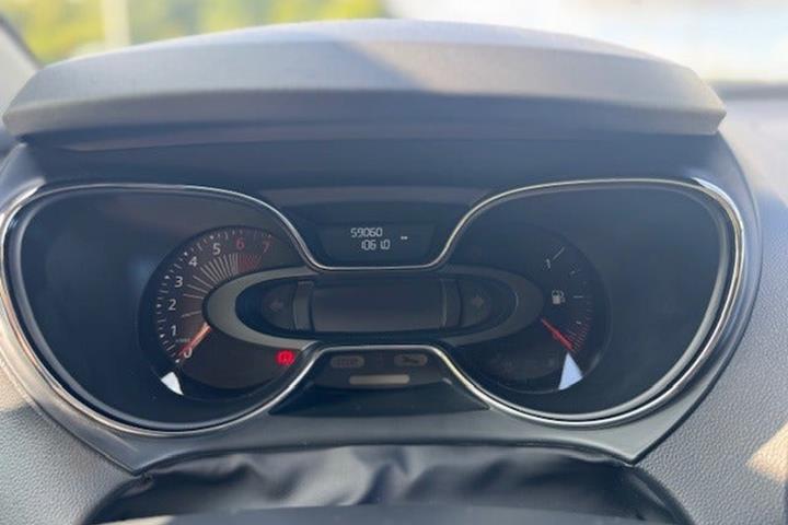 Sort Renault Captur fra 2017
