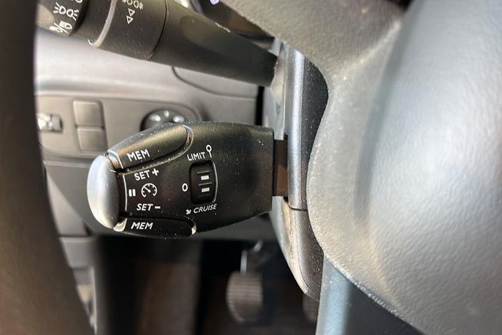 Beige Citroën C3 fra 2023