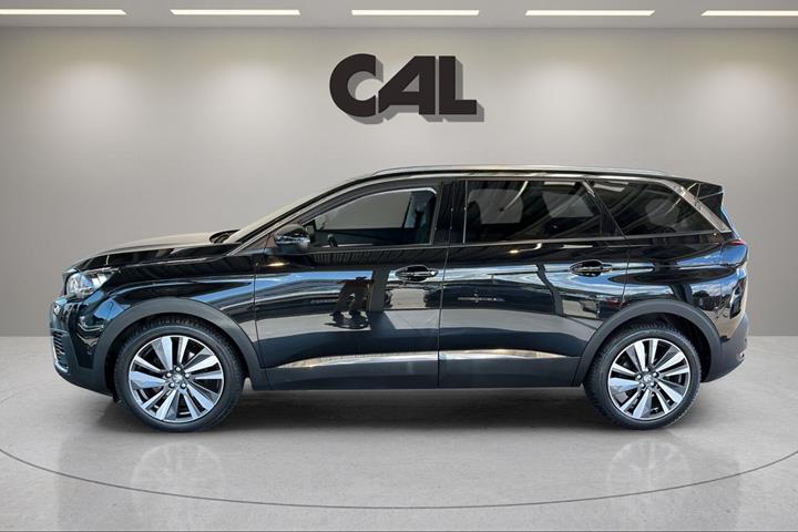 Sort Peugeot 5008 fra 2019
