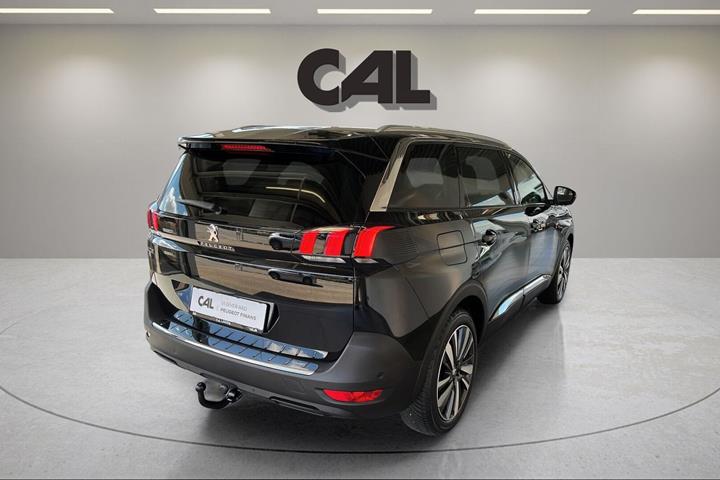 Sort Peugeot 5008 fra 2019