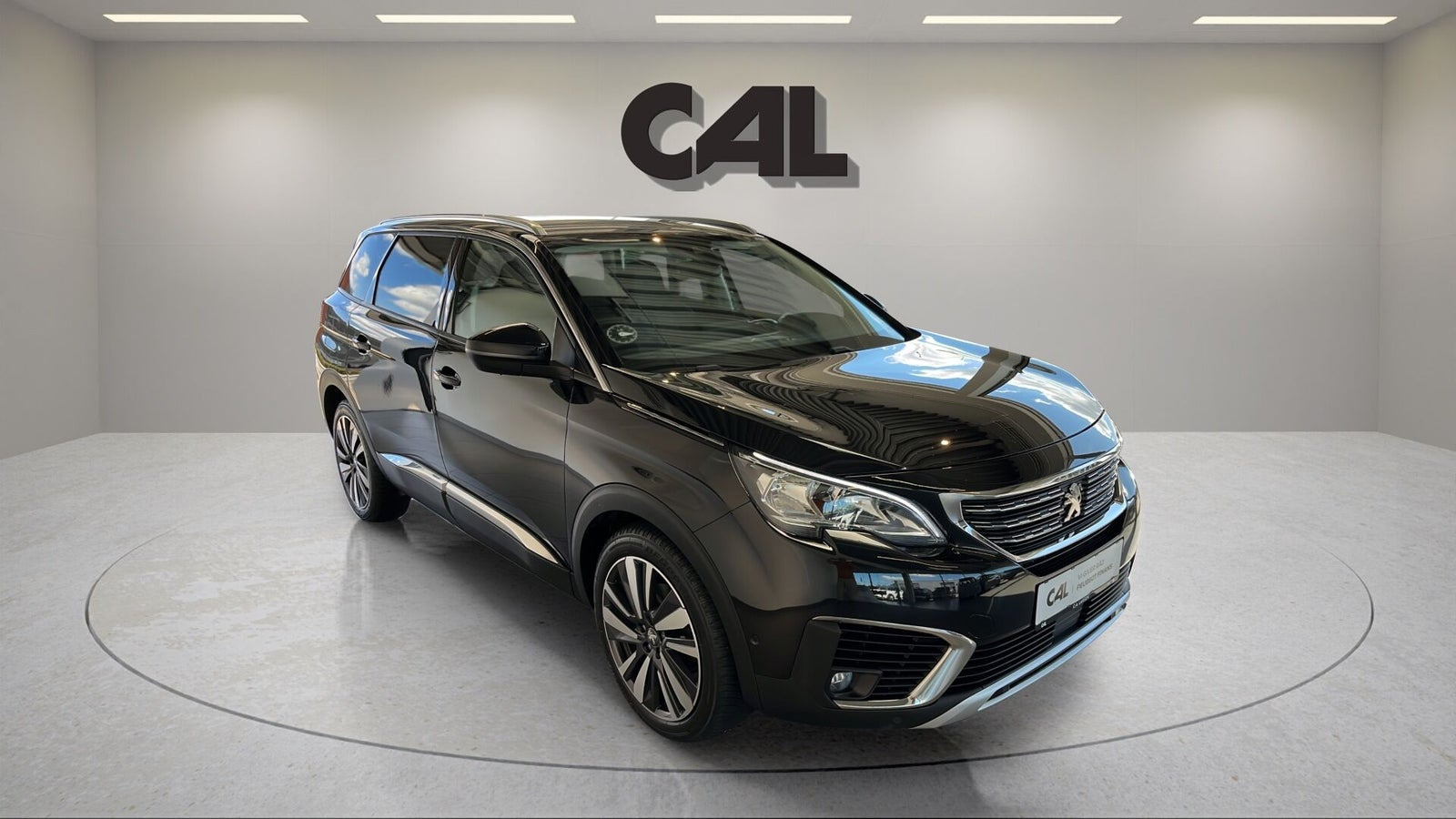Sort Peugeot 5008 fra 2019
