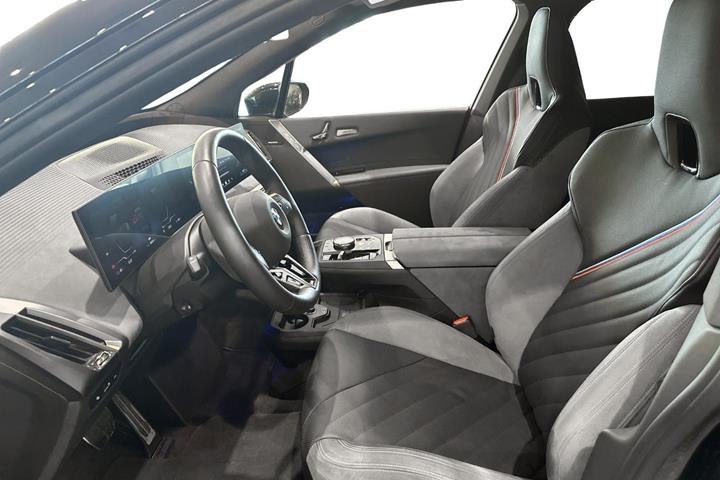 Sort BMW iX fra 2026
