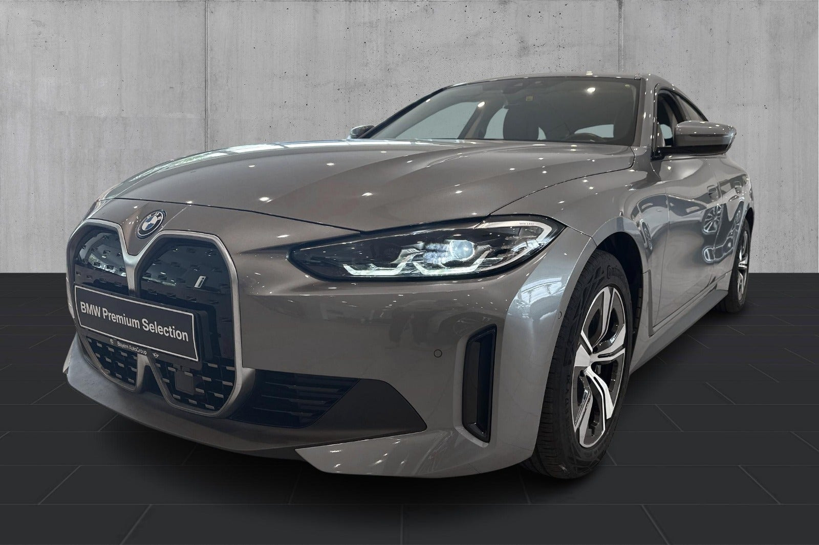 BMW i4 eDrive35