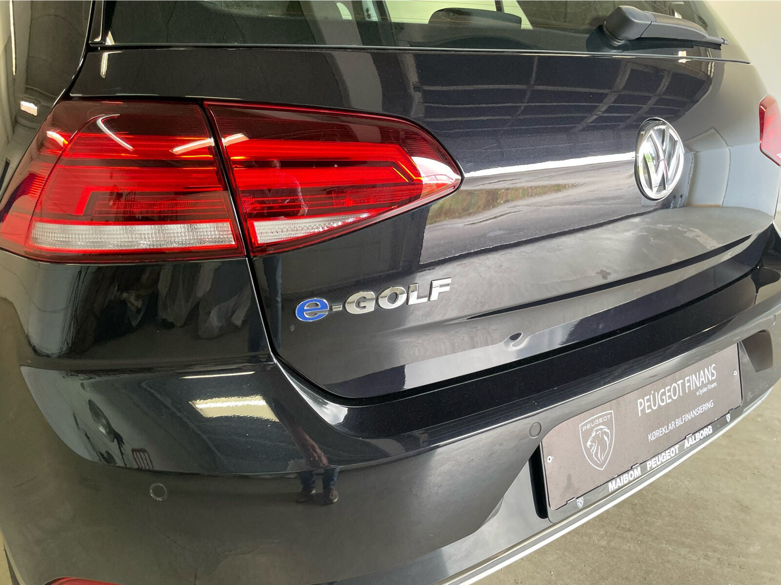 Sort VW e-Golf VII fra 2020