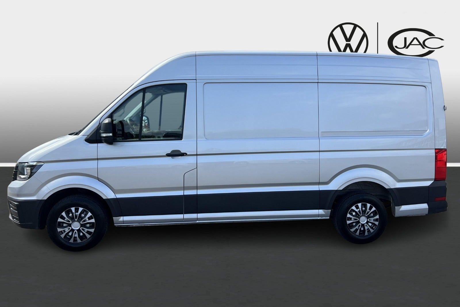 Sølv VW Crafter 35 fra 2021