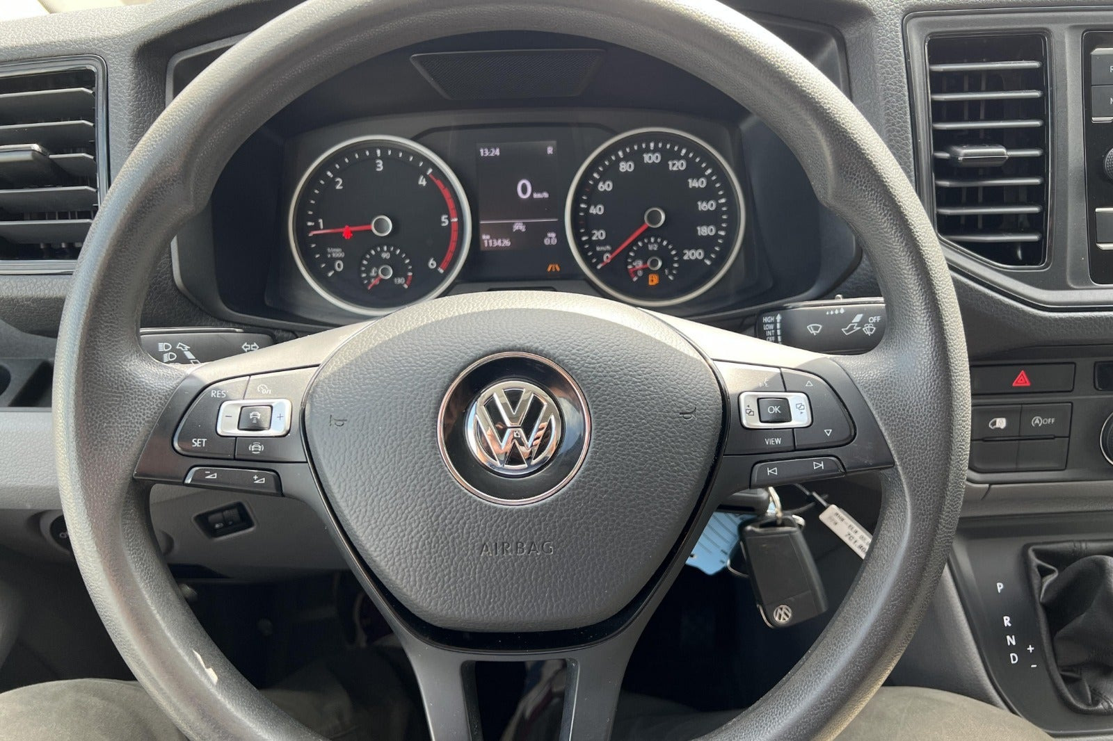Sølv VW Crafter 35 fra 2021