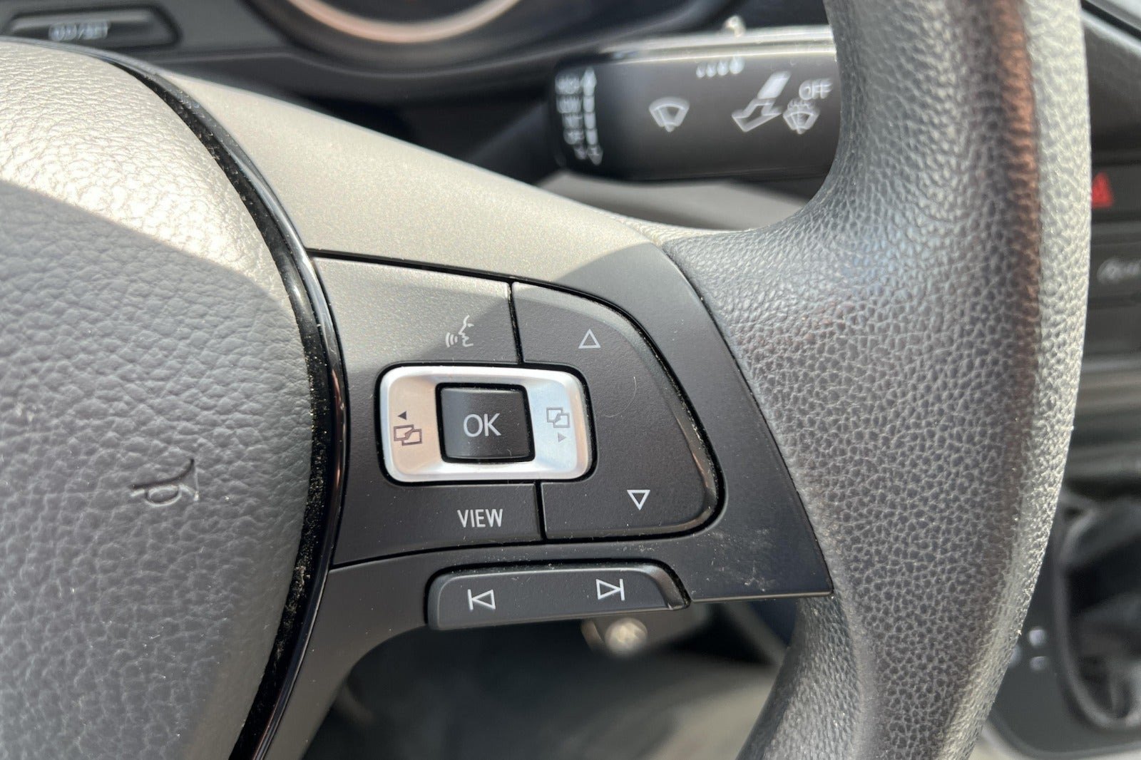 Sølv VW Crafter 35 fra 2021