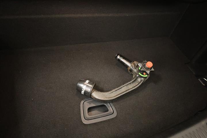 Sort Mercedes E300 de fra 2019