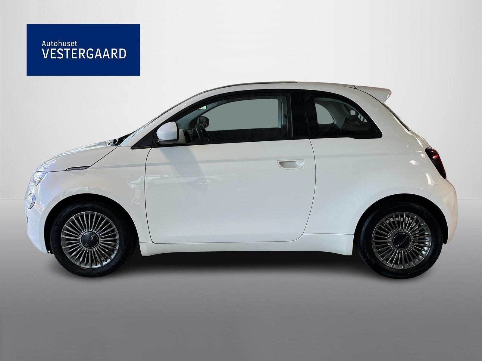 Hvid Fiat 500e fra 2022
