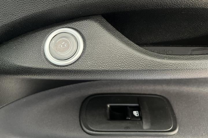Hvid Fiat 500e fra 2022