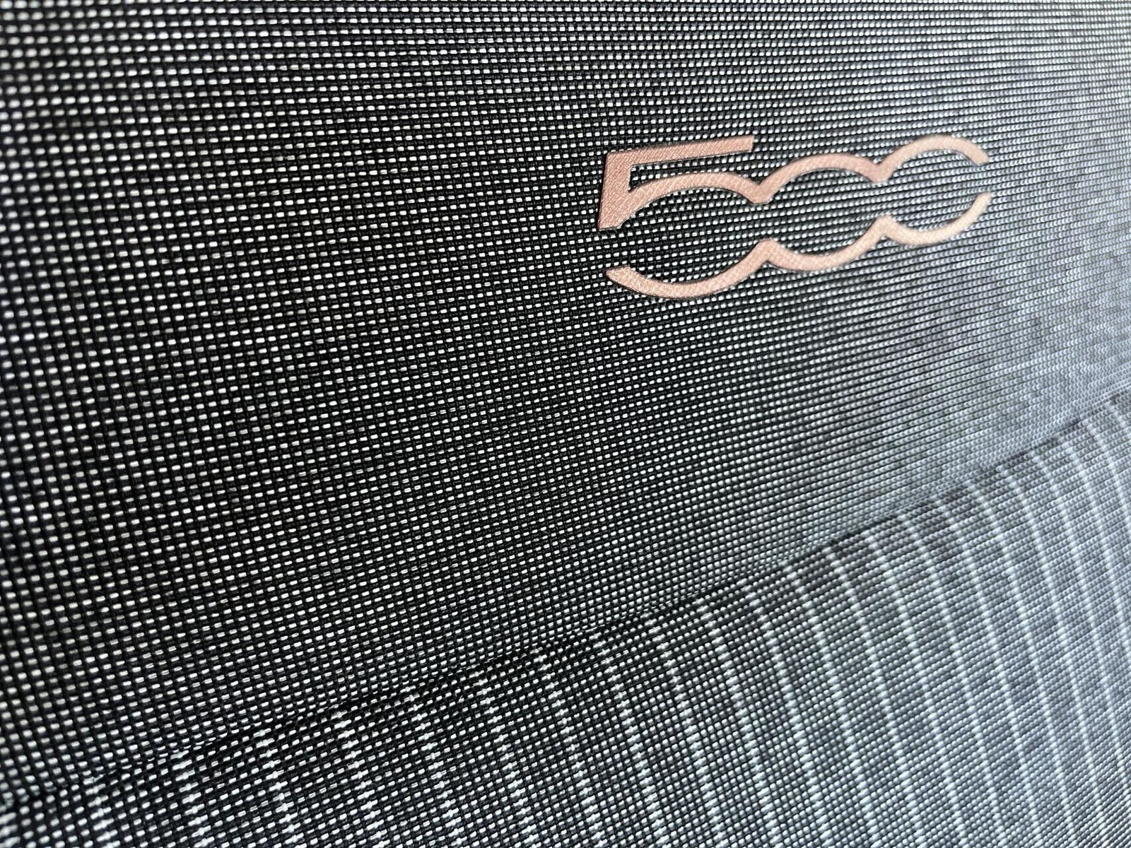 Hvid Fiat 500e fra 2022