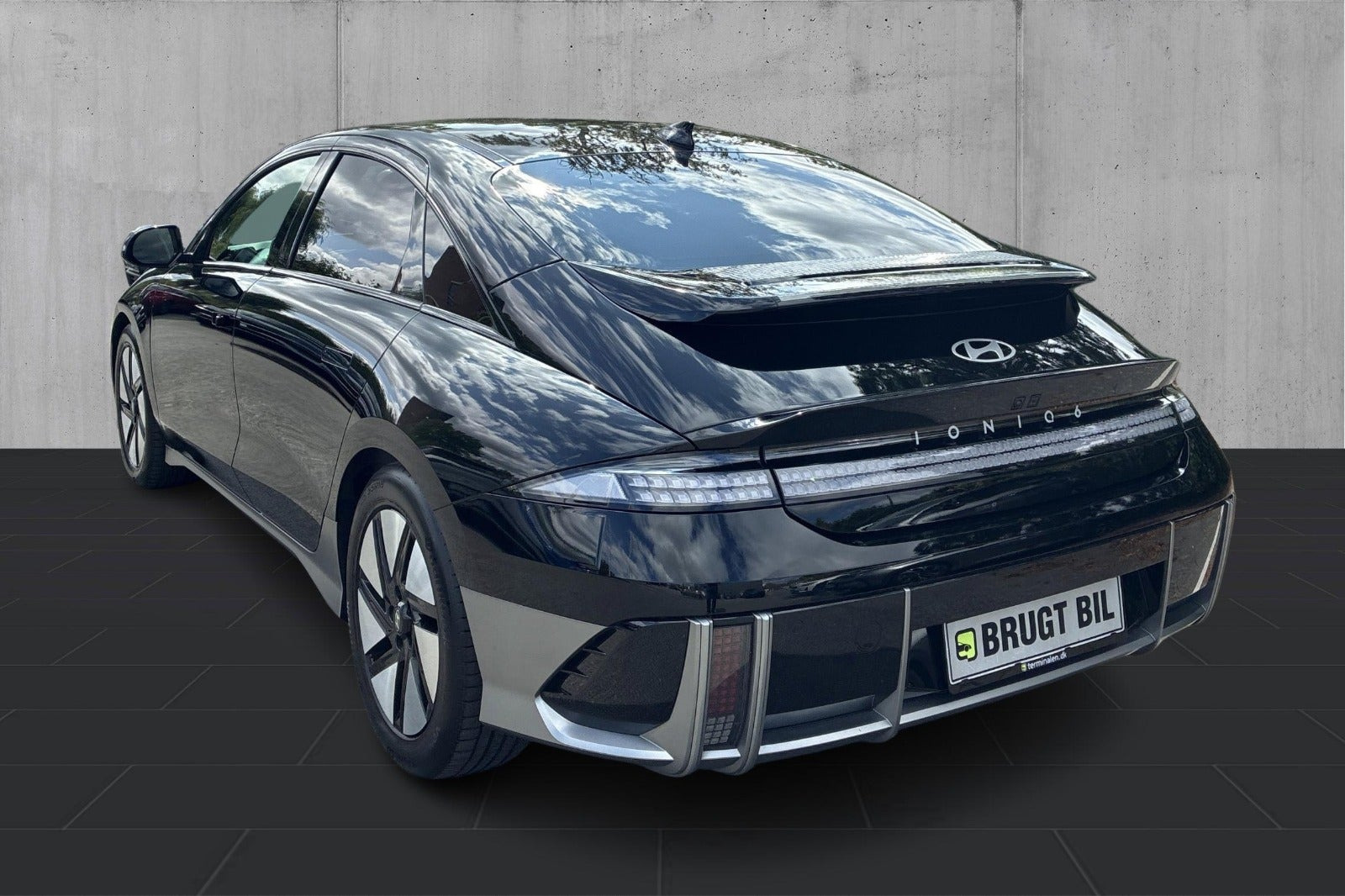 Sort Hyundai Ioniq 6 fra 2023