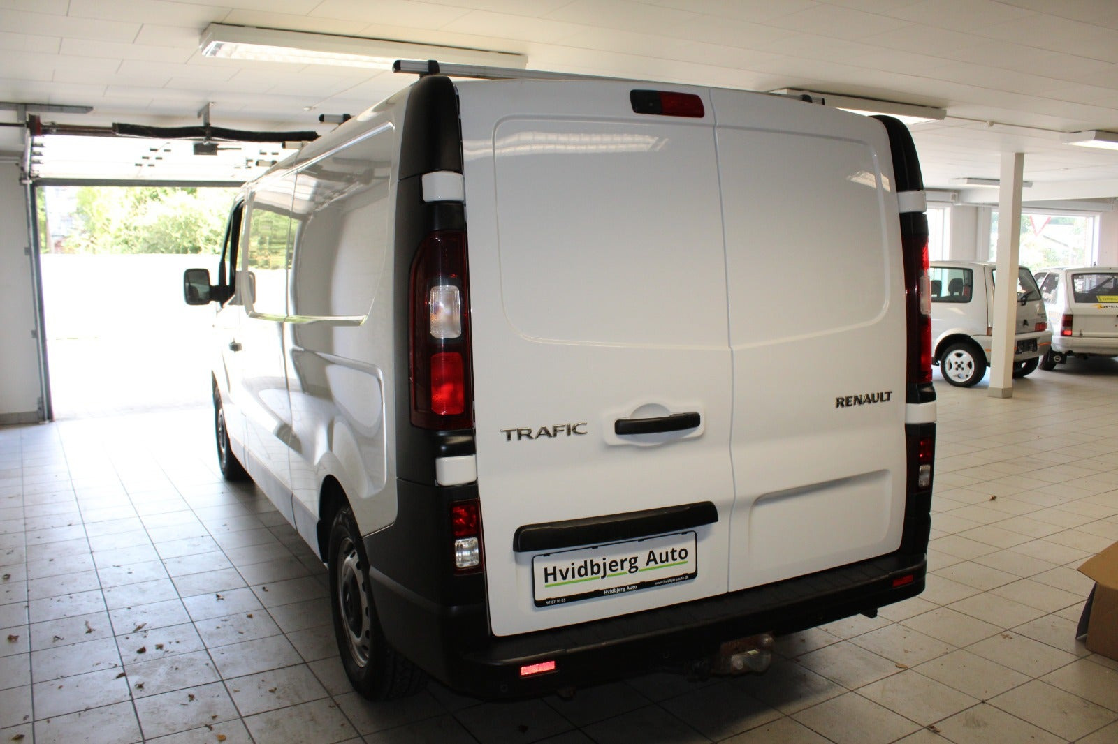 Hvid Renault Trafic T29 fra 2019