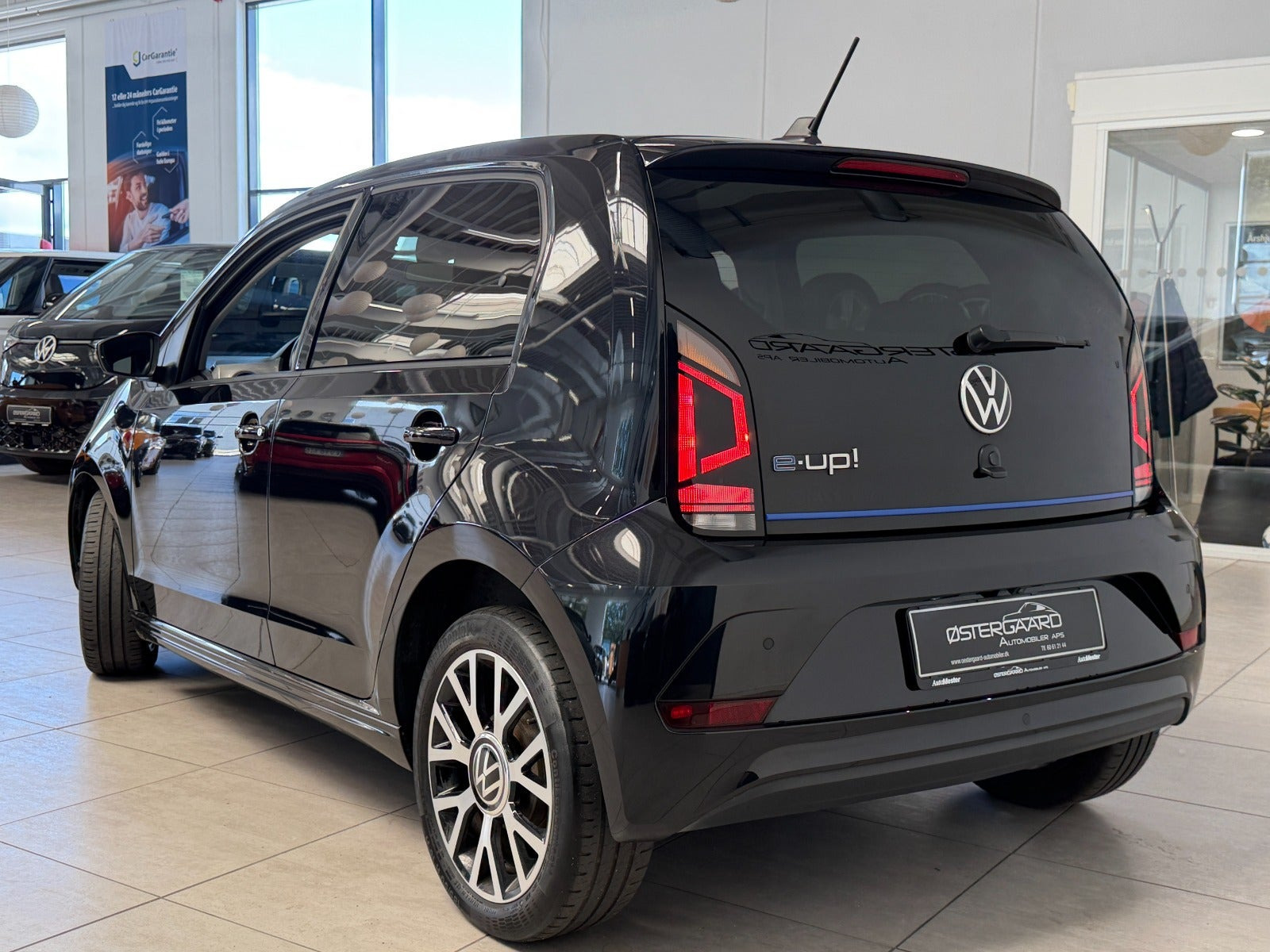 Sort VW E-UP! fra 2023