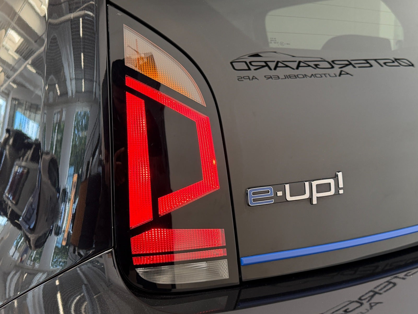 Sort VW E-UP! fra 2023