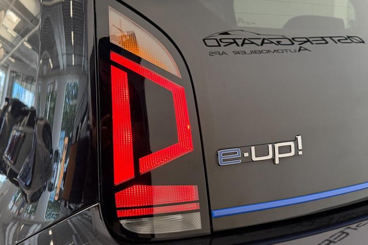 Sort VW E-UP! fra 2023