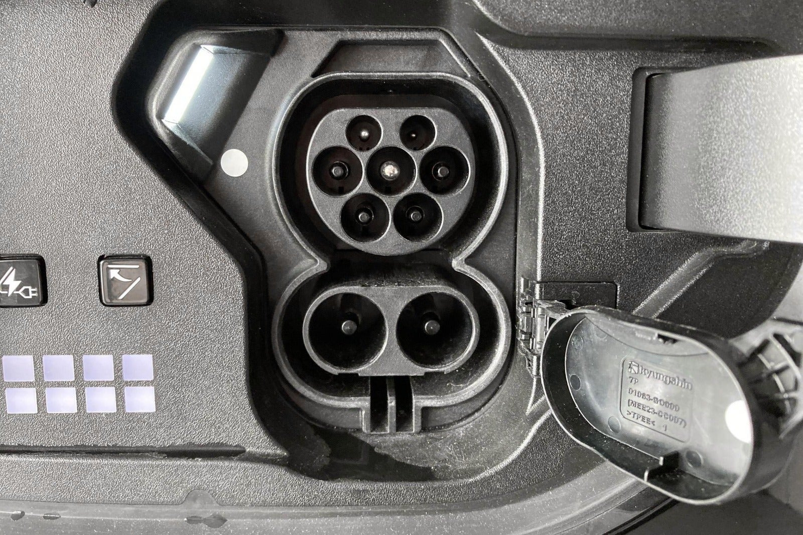 Sort Hyundai Ioniq 9 fra 2026