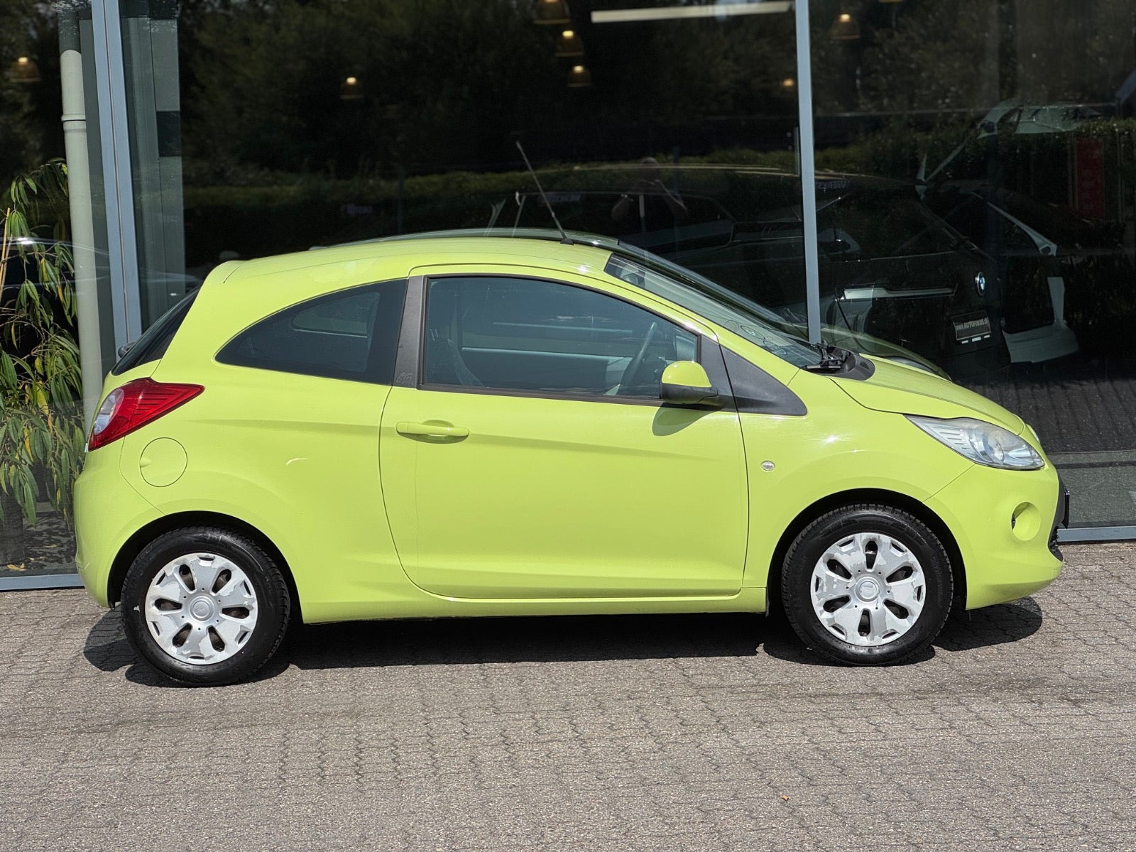 Grøn Ford Ka fra 2010