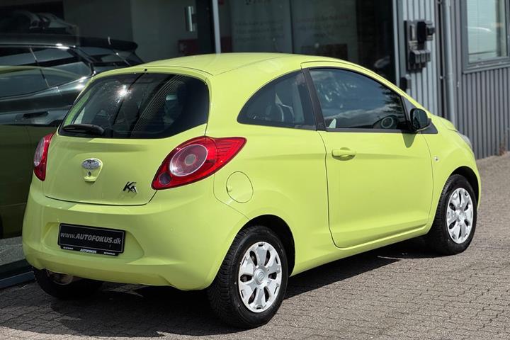 Grøn Ford Ka fra 2010