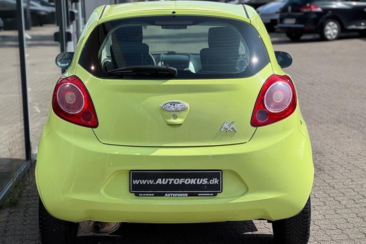 Grøn Ford Ka fra 2010