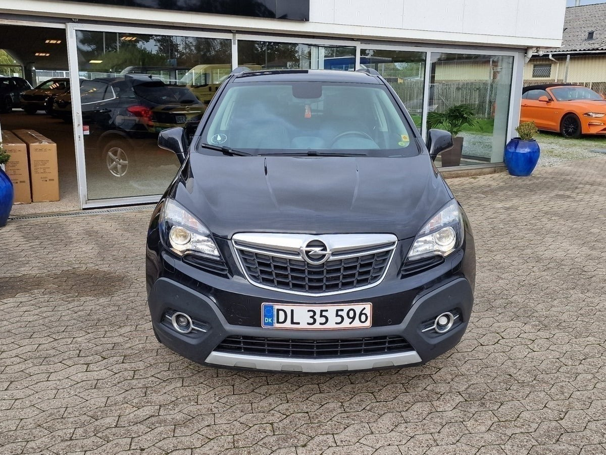Sort Opel Mokka fra 2015